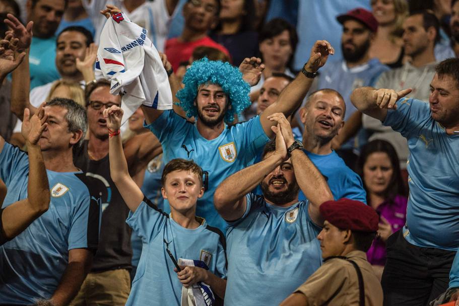 Tifosi dell’Uruguay (Afp)